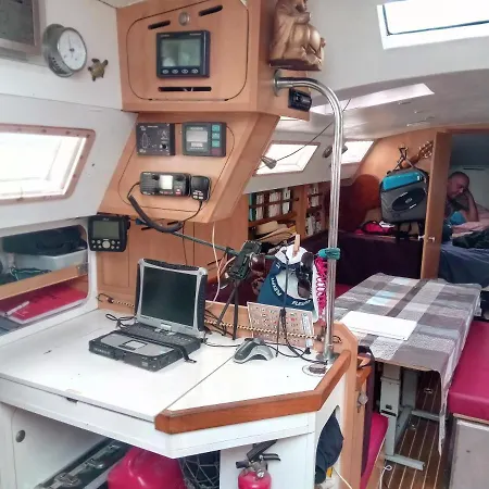 Voilier Makeva Botel *